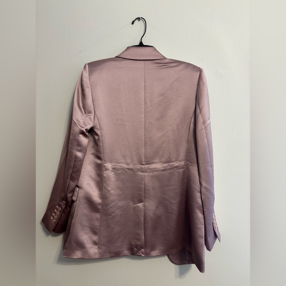 Express Mauve Satin Blazer - Picture 2 of 4